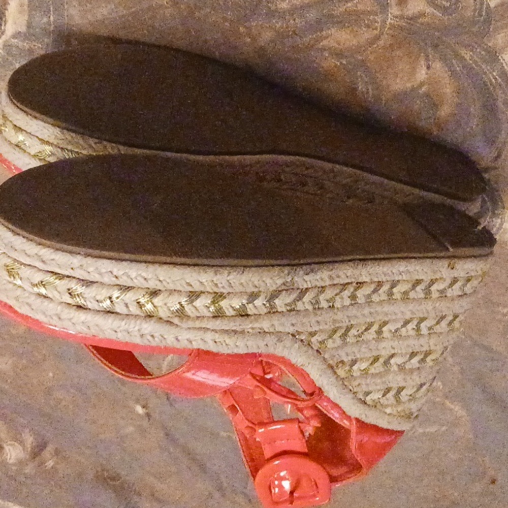 Camel Threads Orange Wedge Sandles 11 - Picture 5 of 9